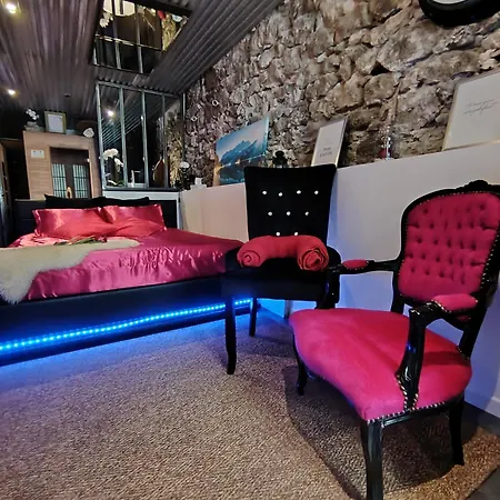 公寓 Sweet Loft Grenoble-love Avec Jacuzzi & Sauna