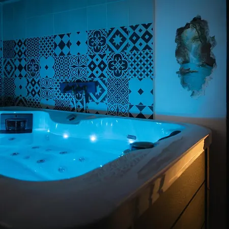 Sweet Loft Grenoble-love Avec Jacuzzi&sauna *