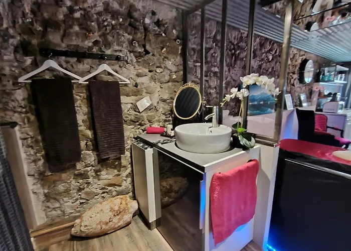 Sweet Loft Grenoble-love Avec Jacuzzi & Sauna Appartamento *