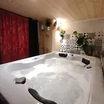 Sweet Loft Grenoble-love Avec Jacuzzi & Sauna 아파트